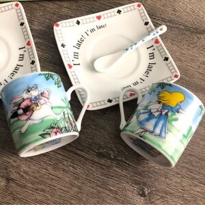 Alice in Wonderland Tea Set for 2
